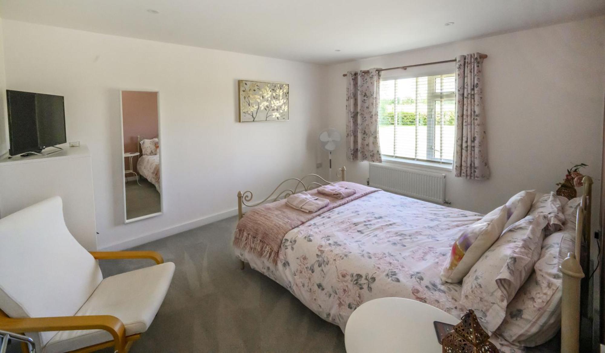 Appledown - Secluded Rural Retreat In Kingsdown, 10 Mins To Beach Kingsdown  エクステリア 写真